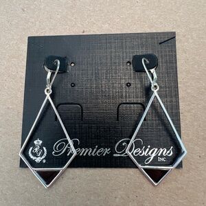 Looking Sharp Earrings